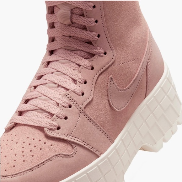 Jordan 1
Brooklyn
'pink oxford' 
Brand new - Picture 15 of 16